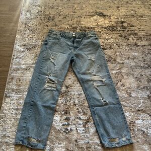 Blue Boyfriend Distressed Jeans with Vintage Look